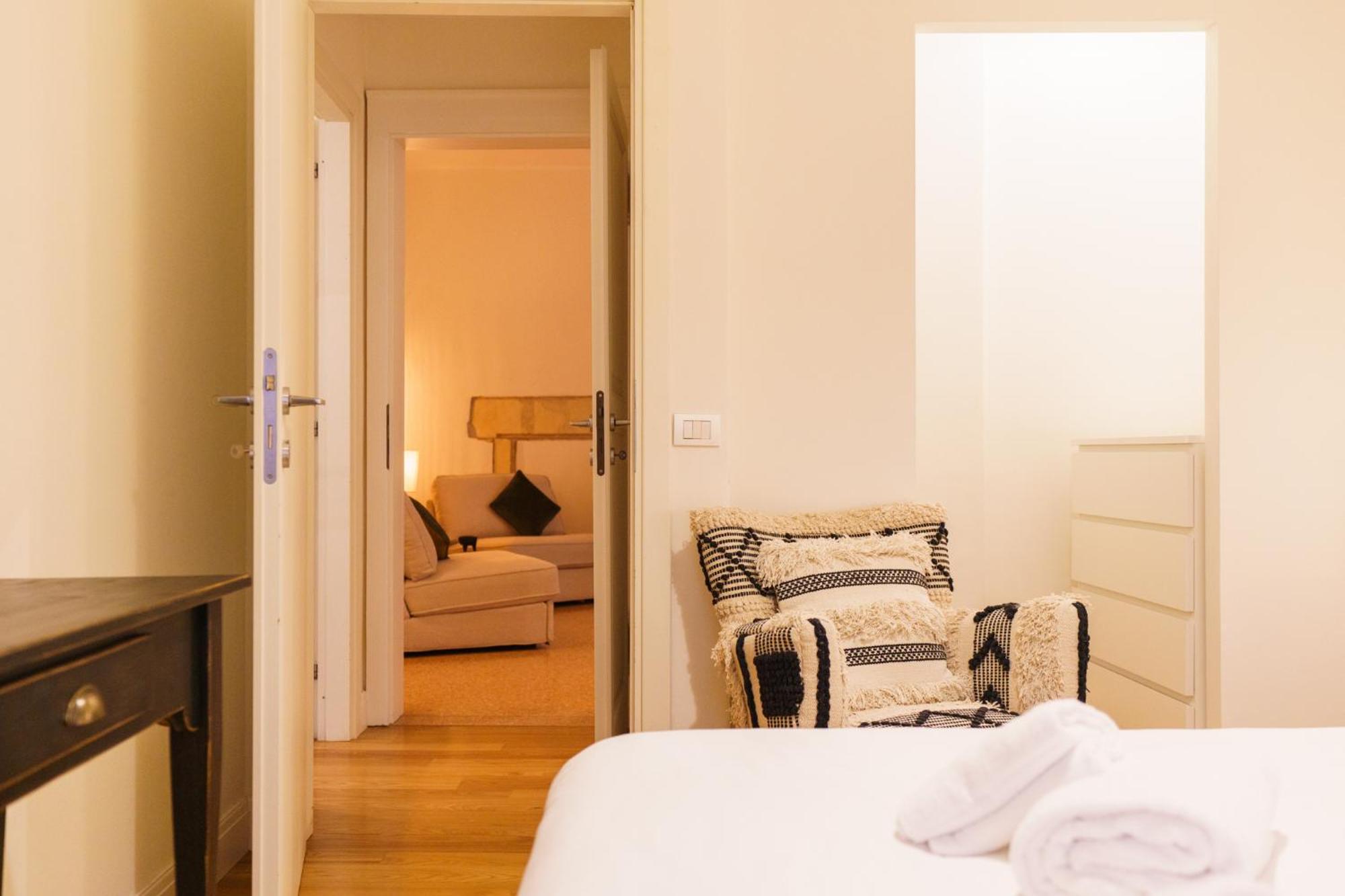 Domus Verona - Elegante Residenza Satiro Luaran gambar