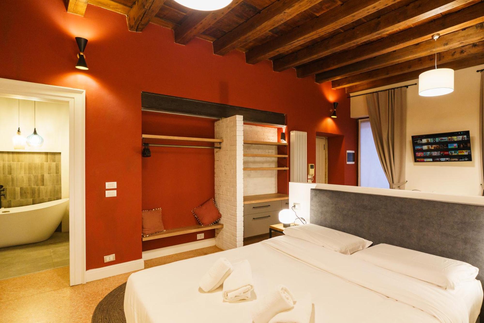 Domus Verona - Elegante Residenza Satiro Bilik gambar